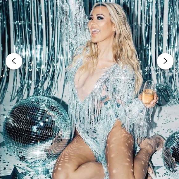 Sequin bodysuit one size - Picture 3 of 17